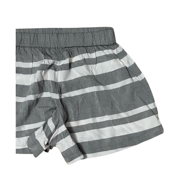 Nordstrom Casual Shorts Elastic Waist Rayon Striped Pattern Gray Girls 8/10 NWOT - Picture 6 of 8